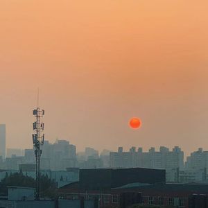 多女多p多杂交视频在线观看
